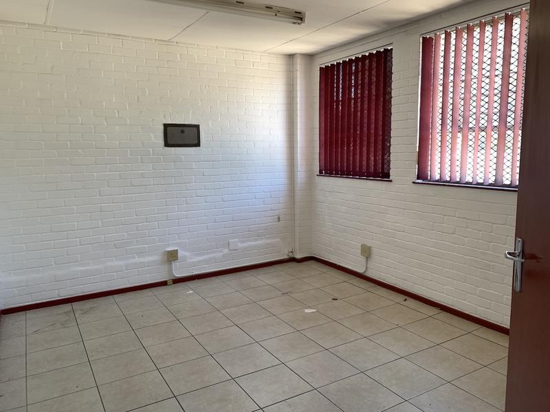 To Let commercial Property for Rent in Maitland Western Cape